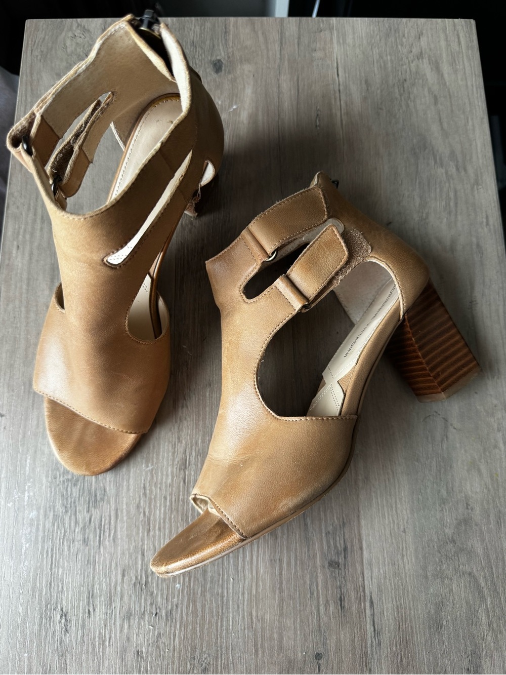 Adrienne Vittadini heels